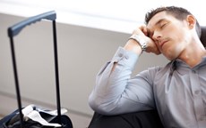 Amuse yourself at the airport on the cheap