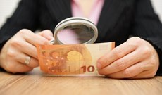 How to spot fake foreign cash